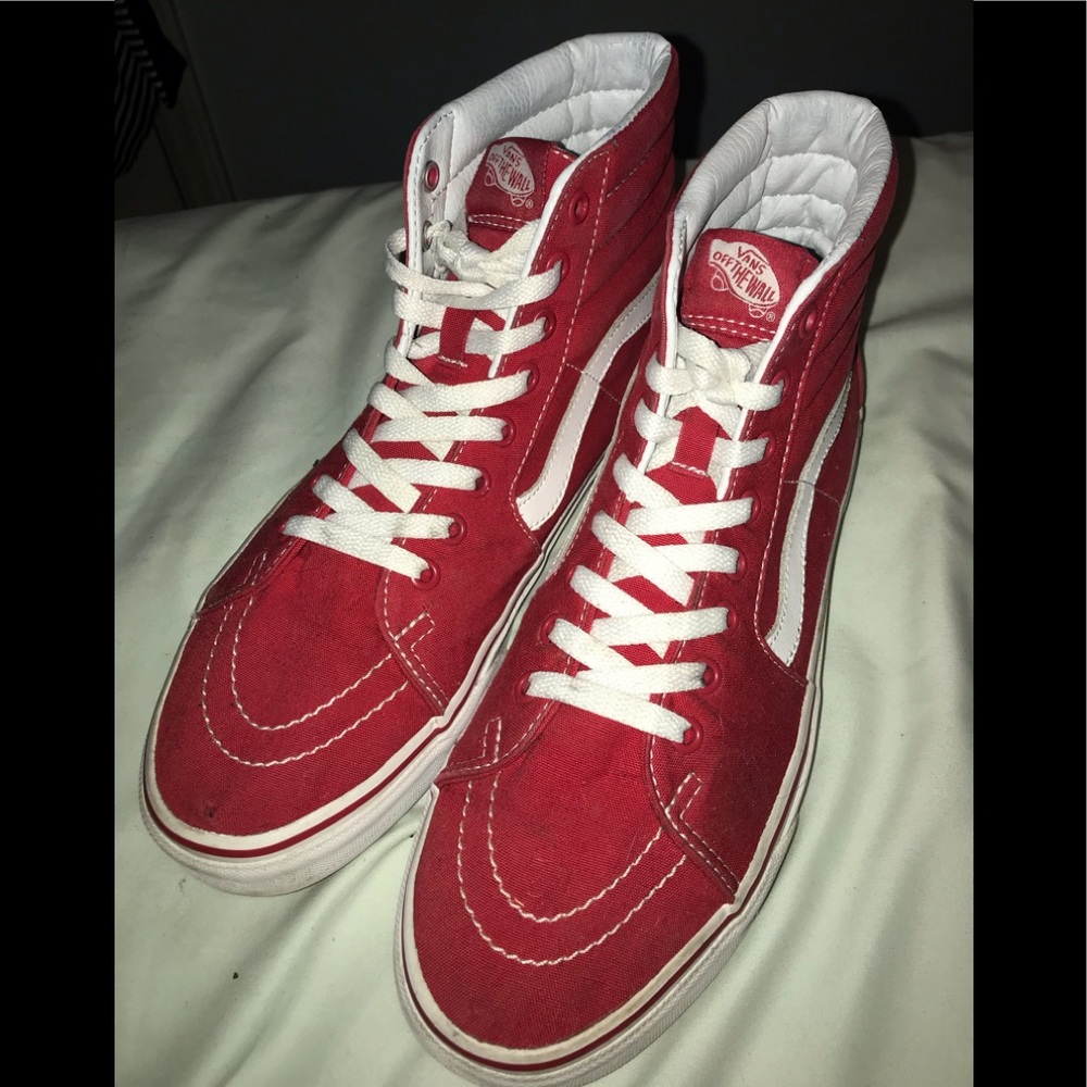 RED VANS
